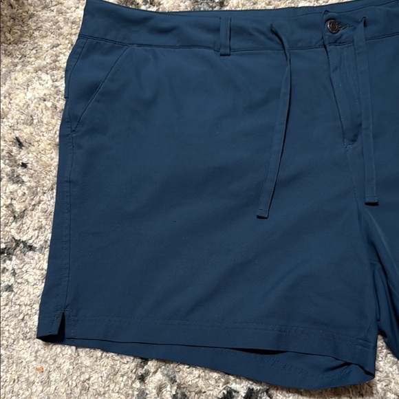 Magellan Outdoors Blue Bermuda Shorts Classic Tailored Design - Picture 6 of 11